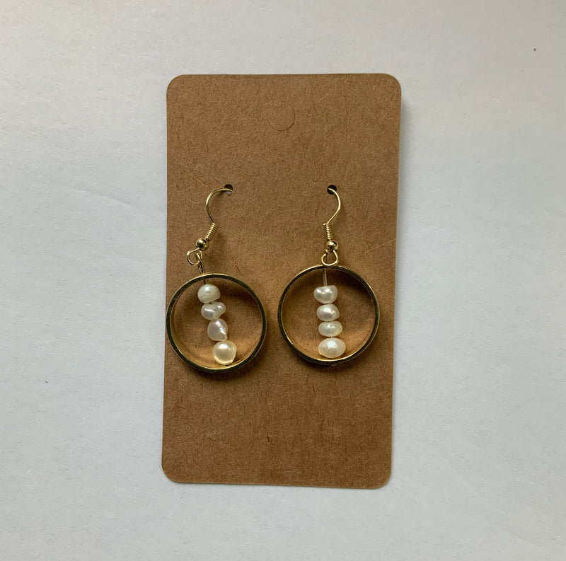 Freshwater Pearl Circle Earrings